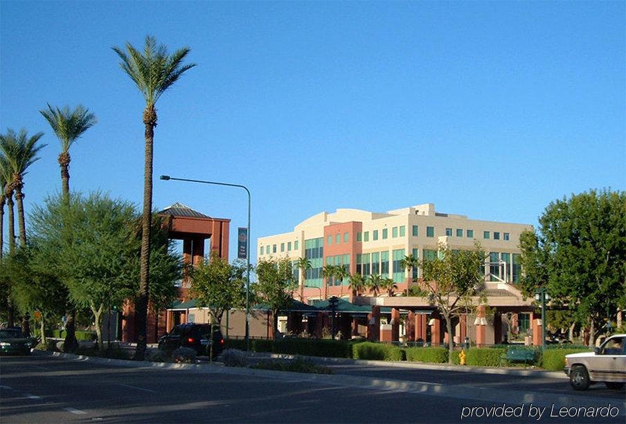 Holiday Inn Express & Suites Phoenix/Chandler Екстер'єр фото